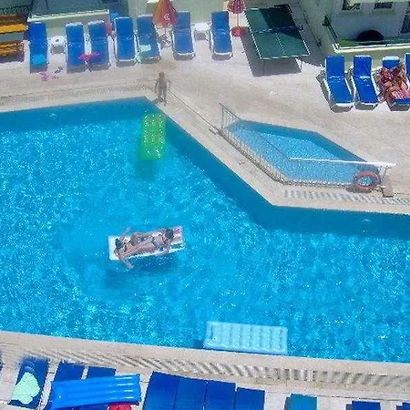 Hotel Inan 3*